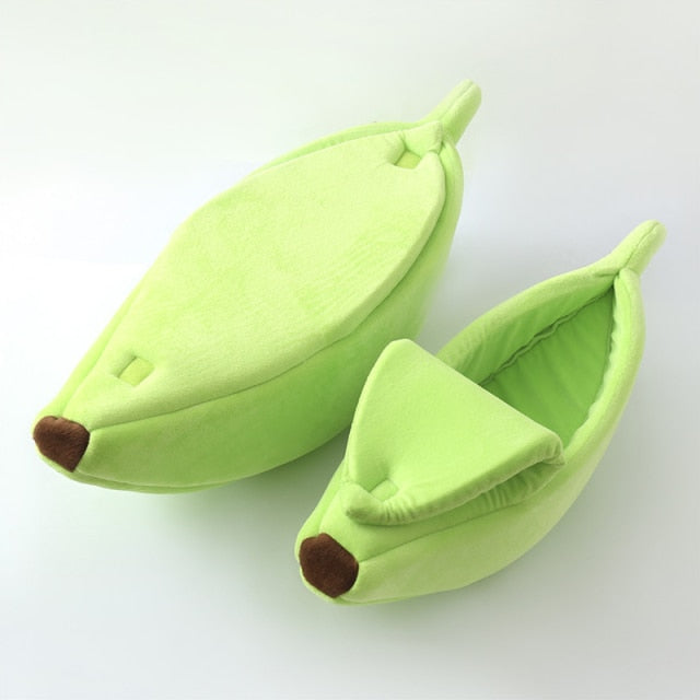 Banana-Shaped Plush Pet Bed